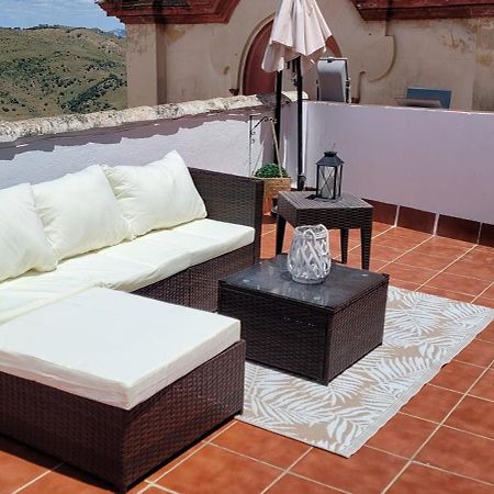 Apartamentos Mirador En La Plaza De Zahara Zahara De La Sierra Extérieur photo